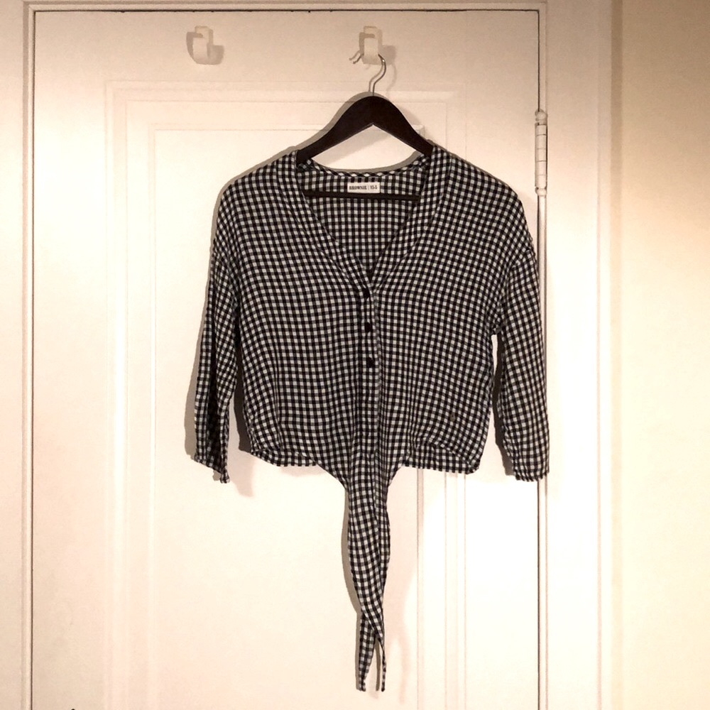 Cropped blouse from Brownie